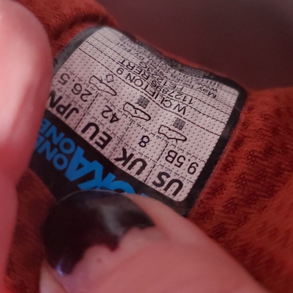 Hoka One One Clifton 9 Running Shoes Size 9.5 B Womens - Picture 11 of 16